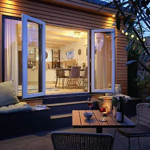 Apartment In - Tinyhouse, Köln