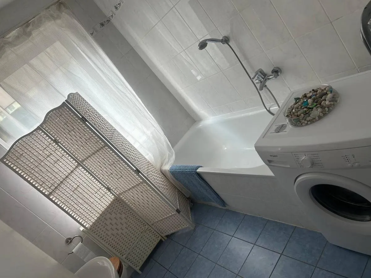 Apartment 2 Zimmer Wohnung 1Min Messe Koeln Deutschland